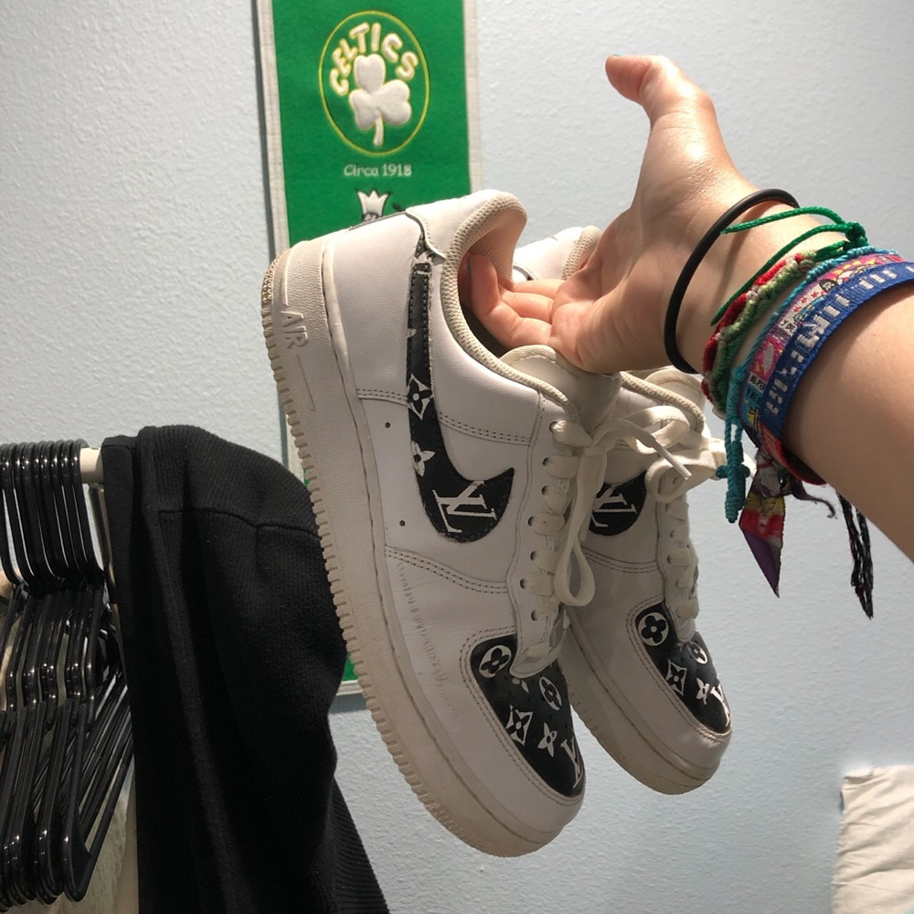 NIKE X LV AF1